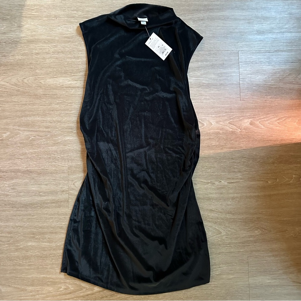 Mini Velvet Ruched Dress - Picture 3 of 5